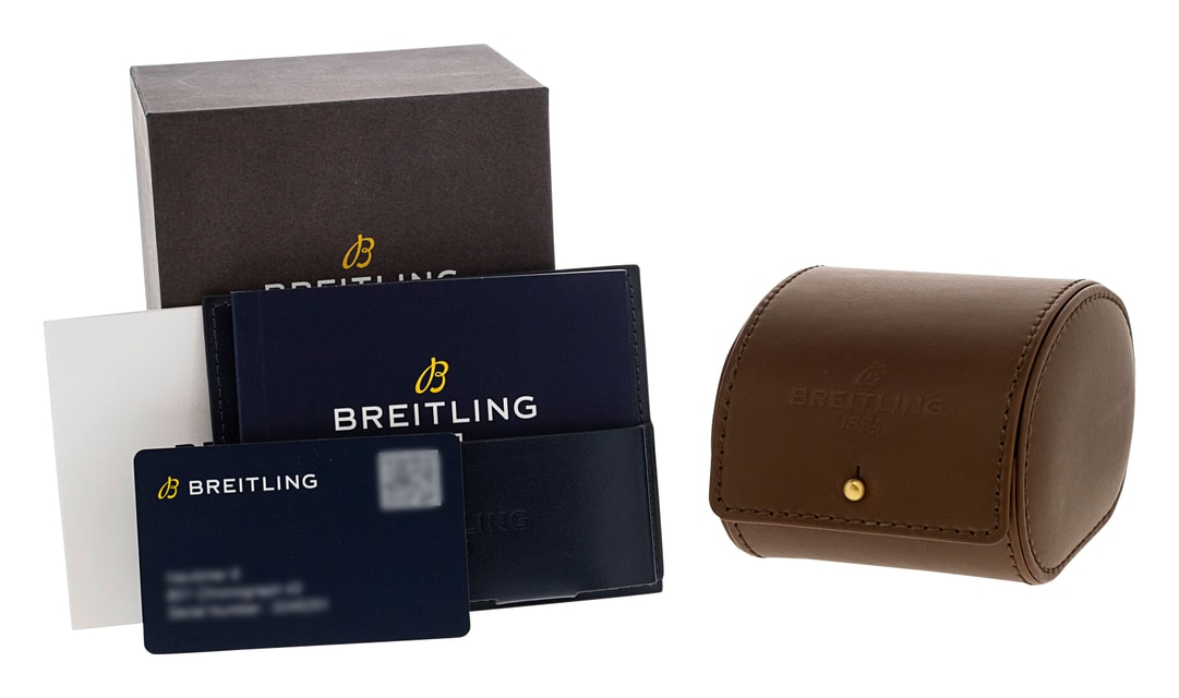 Breitling Navitimer 8 AB0117 Image 6